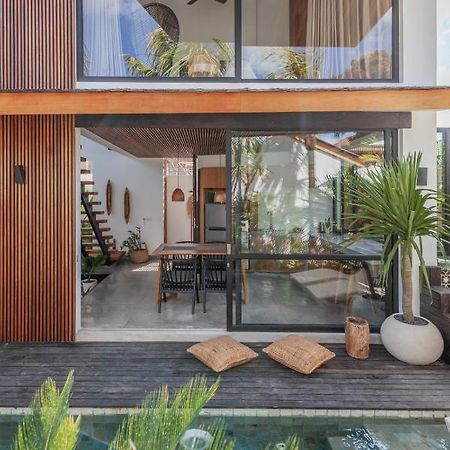 Beyond Bespoke Villas Seminyak Exterior foto