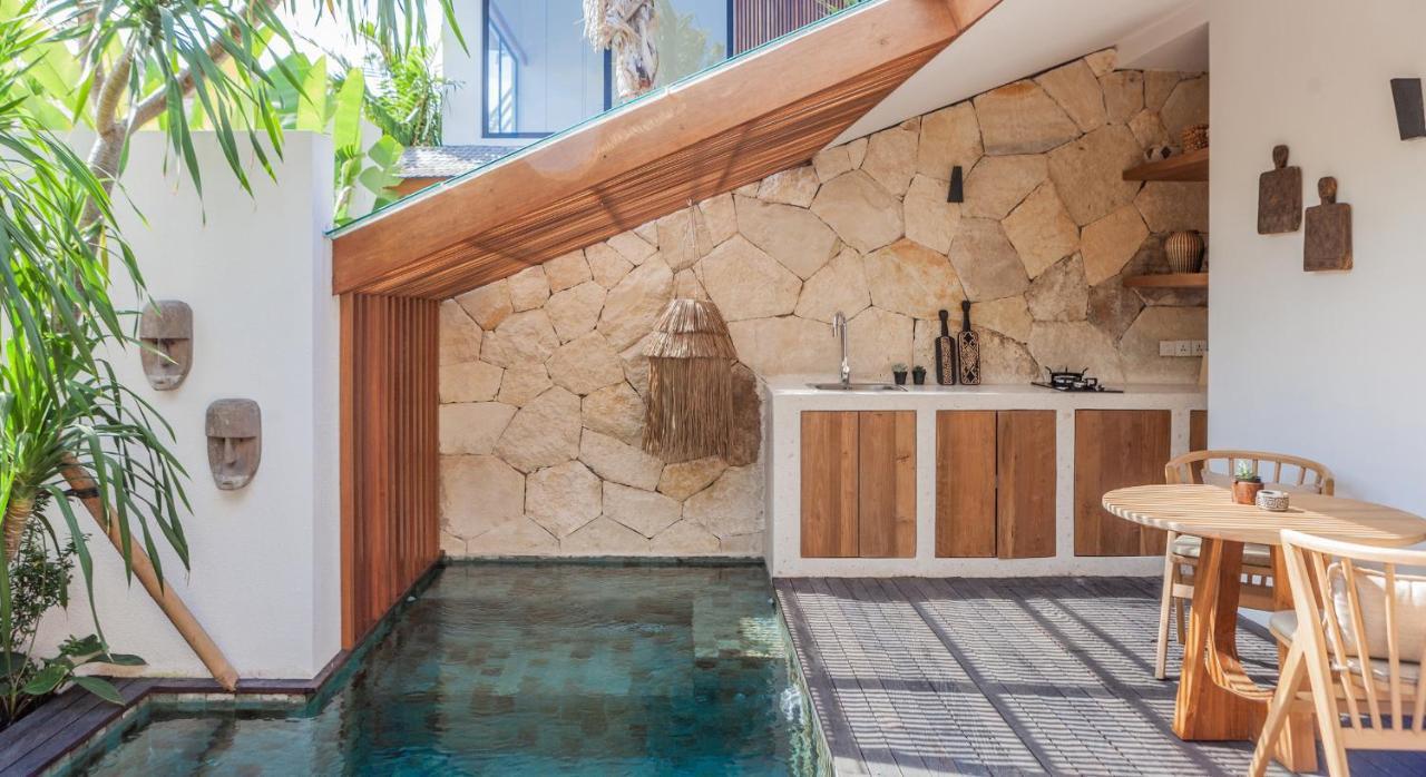 Beyond Bespoke Villas Seminyak Exterior foto