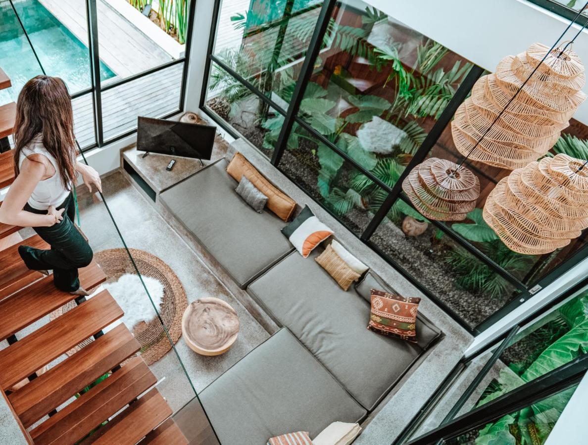 Beyond Bespoke Villas Seminyak Exterior foto