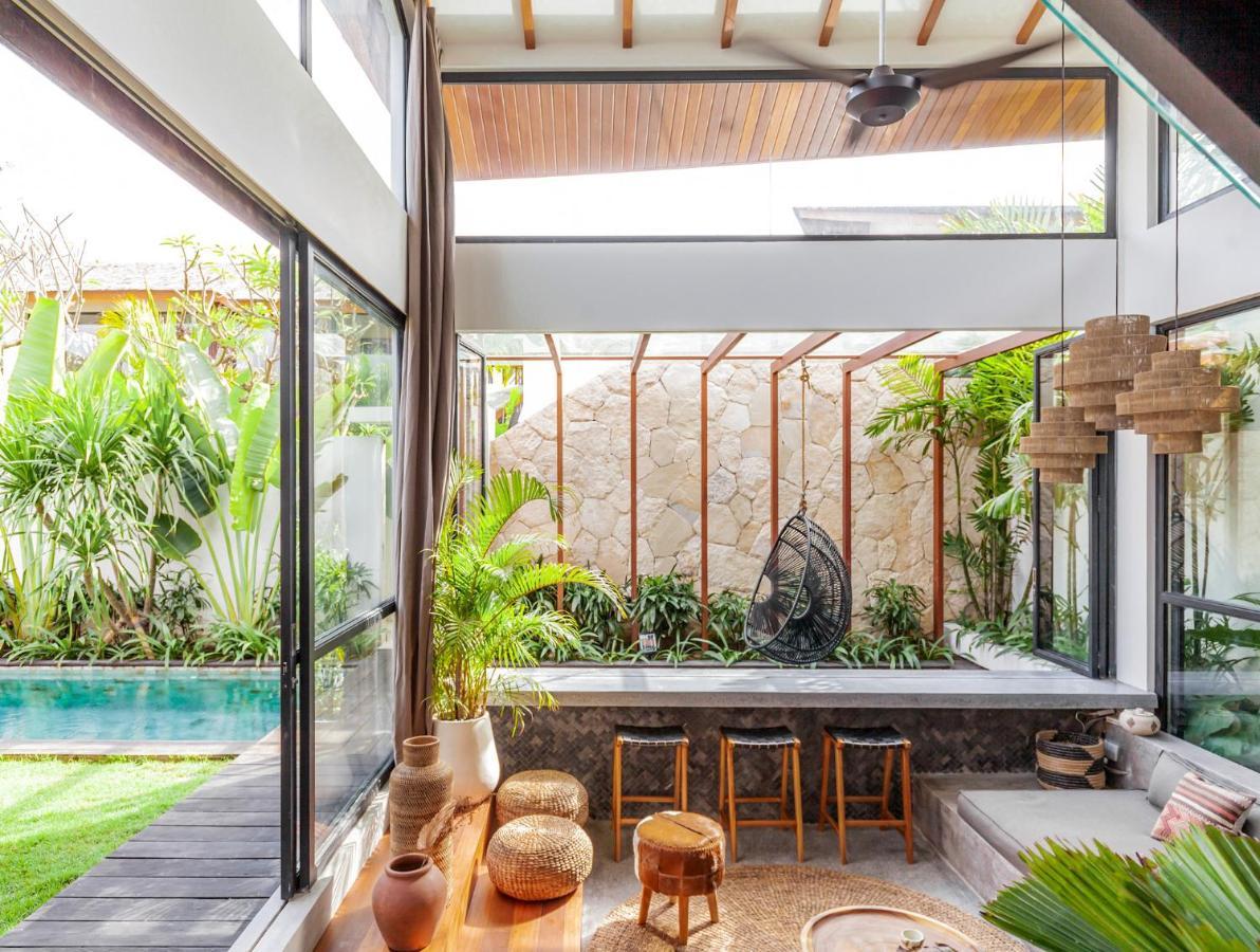 Beyond Bespoke Villas Seminyak Exterior foto