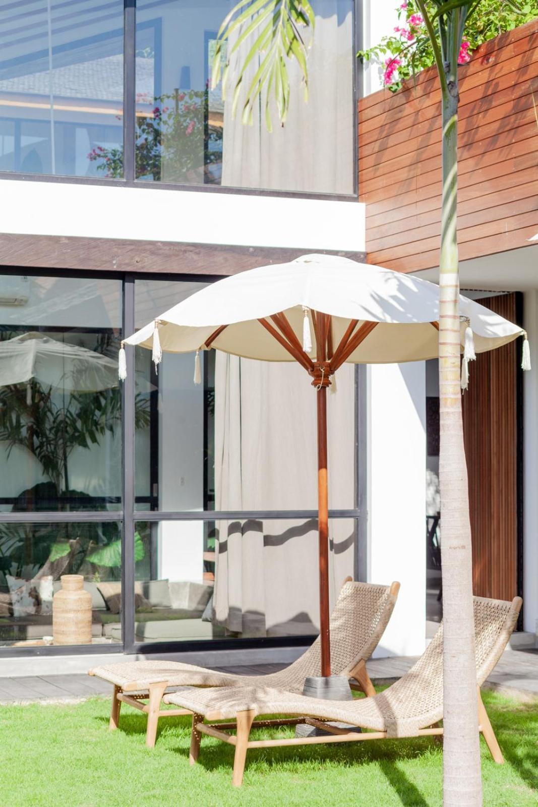 Beyond Bespoke Villas Seminyak Habitación foto
